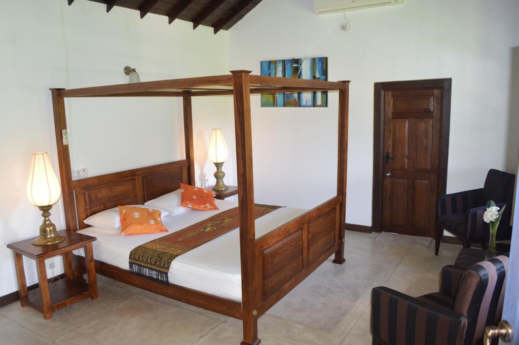 Villa Tee Four Digana Habitación foto